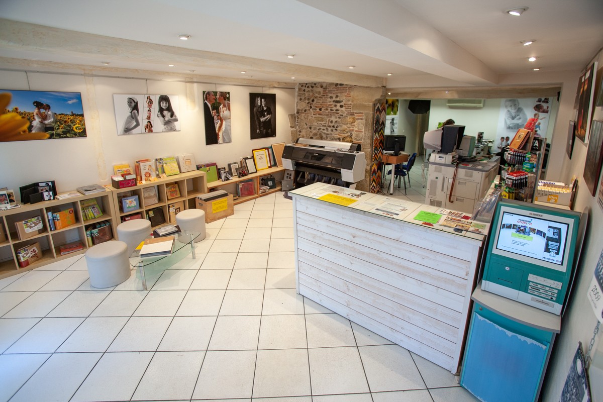 Second magasin de 2006 à 2011 à Barcelonne-du-Gers.