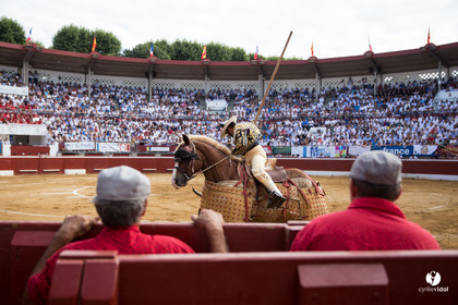 Mont-de-Marsan corrida de Dolores Aguirre pour Octavio Chacon - Pepe Moral - Juan Léal