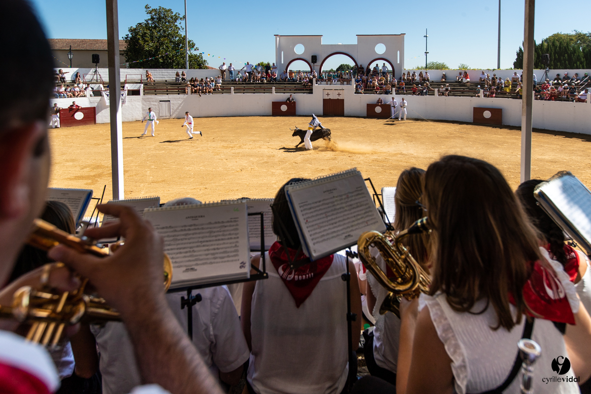 Saint-Cricq Chalosse course landaise de promotion Ganadéria Deyris Cuadrilla Jérémy Lafitte