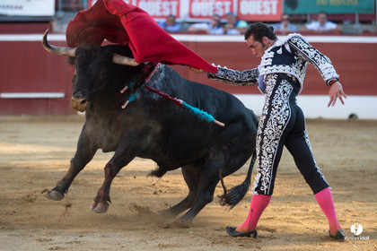 Mont-de-Marsan corrida de Dolores Aguirre pour Octavio Chacon - Pepe Moral - Juan Léal