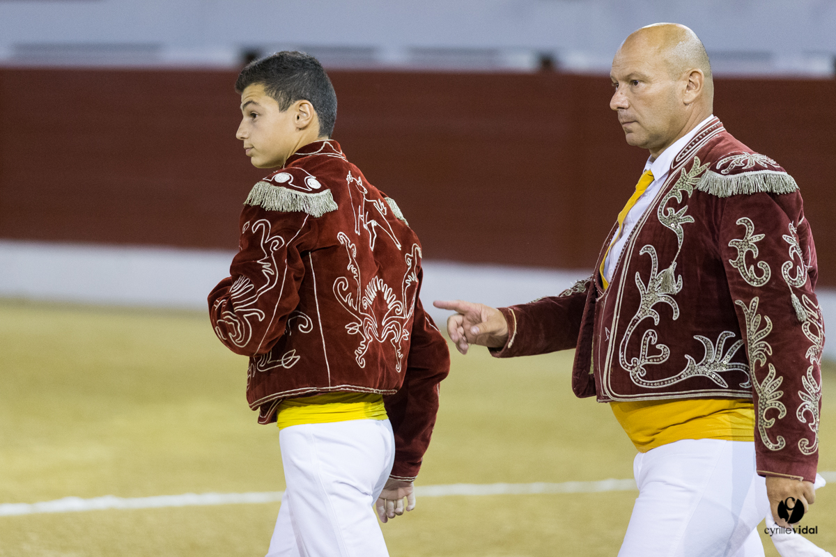 Aire sur l'Adour course landaise génération Aturine