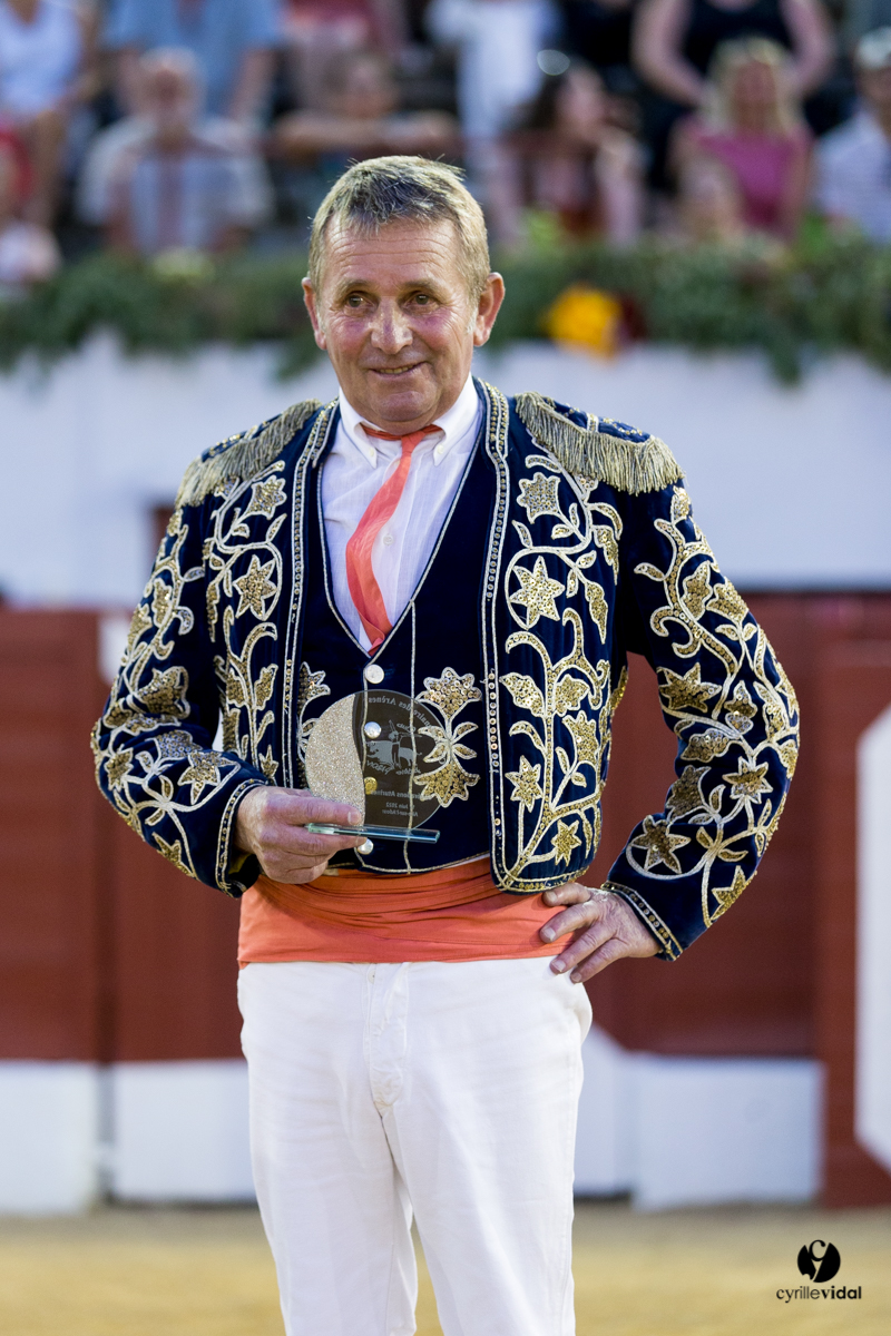 Aire sur l'Adour course landaise génération Aturine