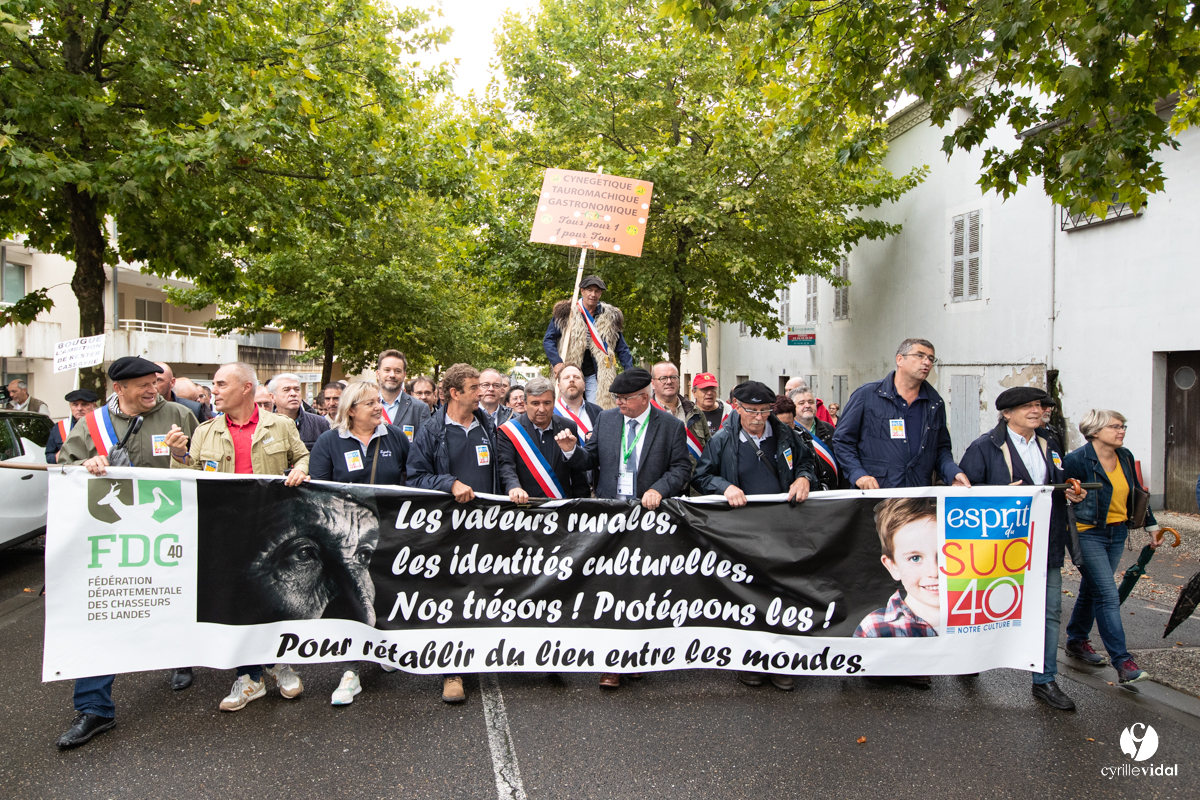 Manifestation chasses traditionnelles à Mont-de-Marsan