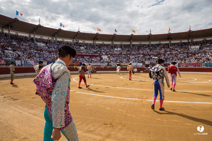 Mont-de-Marsan corrida de Dolores Aguirre pour Octavio Chacon - Pepe Moral - Juan Léal