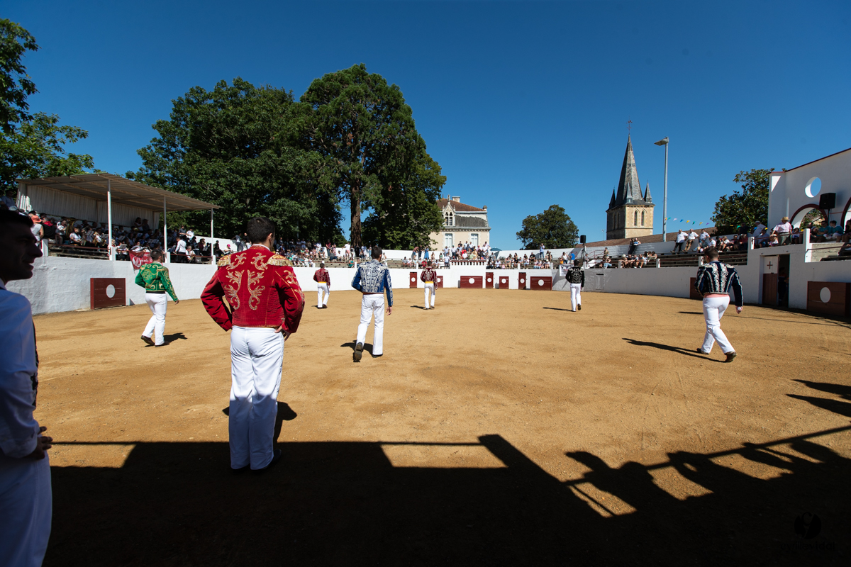 Saint-Cricq Chalosse course landaise de promotion Ganadéria Deyris Cuadrilla Jérémy Lafitte