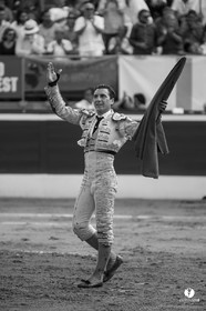 Mont-de-Marsan corrida de Dolores Aguirre pour Octavio Chacon - Pepe Moral - Juan Léal