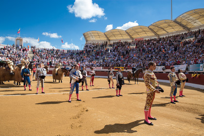 corrida, toro, vic fezensac, alcurrucen, michelito, morenito de aranda