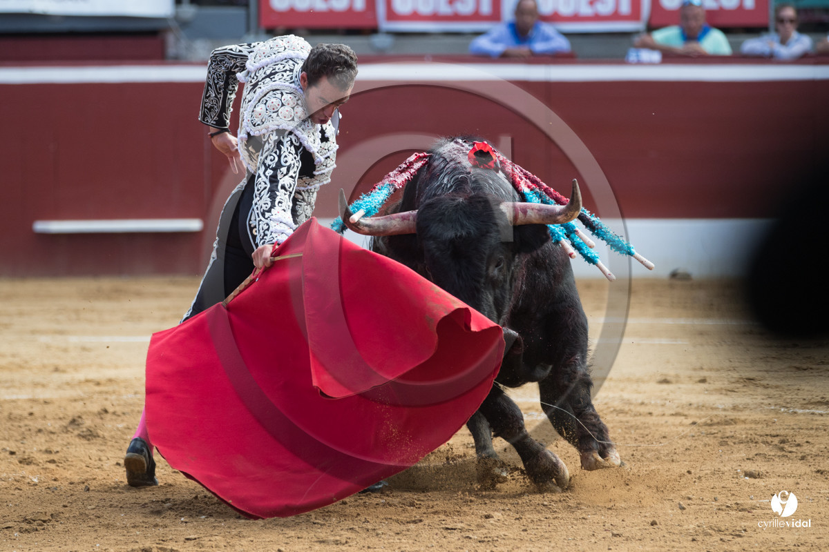 Mont-de-Marsan corrida de Dolores Aguirre pour Octavio Chacon - Pepe Moral - Juan Léal