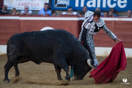 Mont-de-Marsan corrida de Dolores Aguirre pour Octavio Chacon - Pepe Moral - Juan Léal